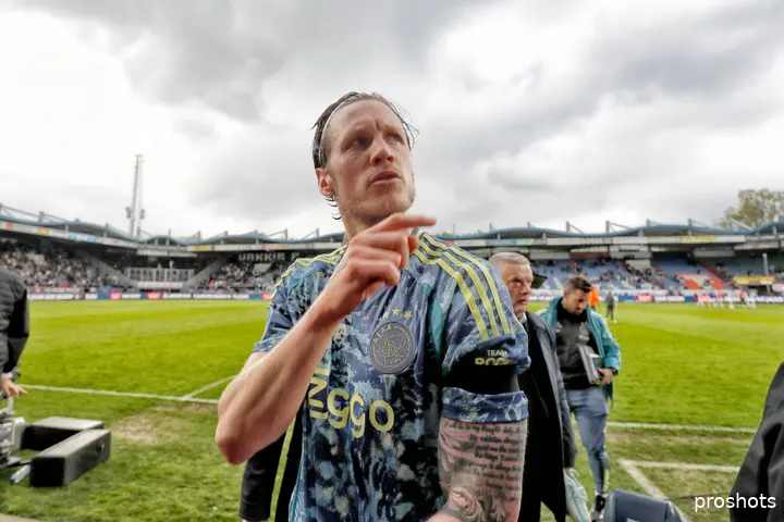 wout weghorst ajax willem ii