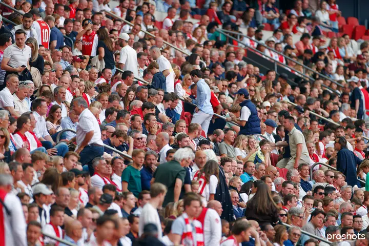 ajax supporters nec johan cruijff arena