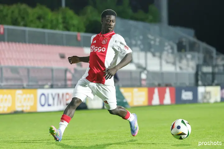 avery appiah ajax 2425