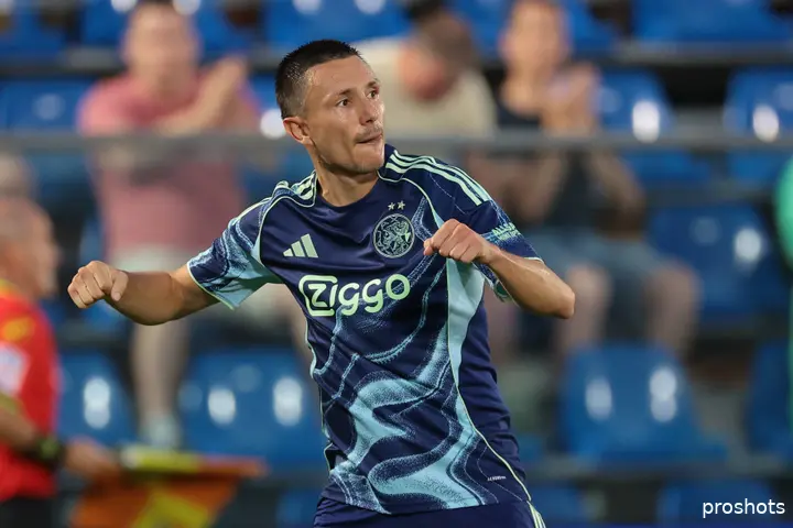 steven-berghuis-ajax
