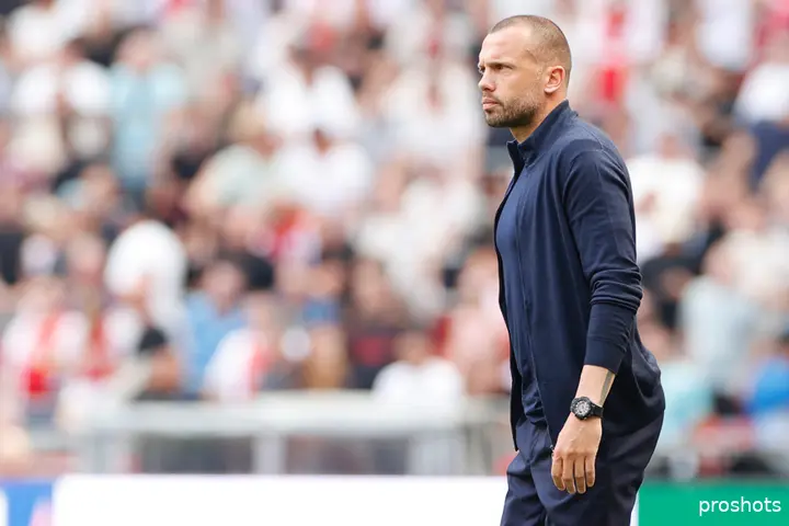 john Heitinga ajax telstar 25/26