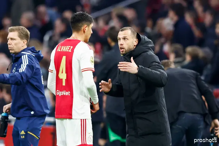 john-heitinga-edson-alvarez-ajax