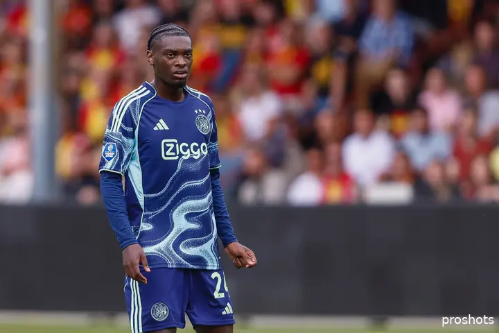 jorthy mokio go ahead eagles Ajax 25/26