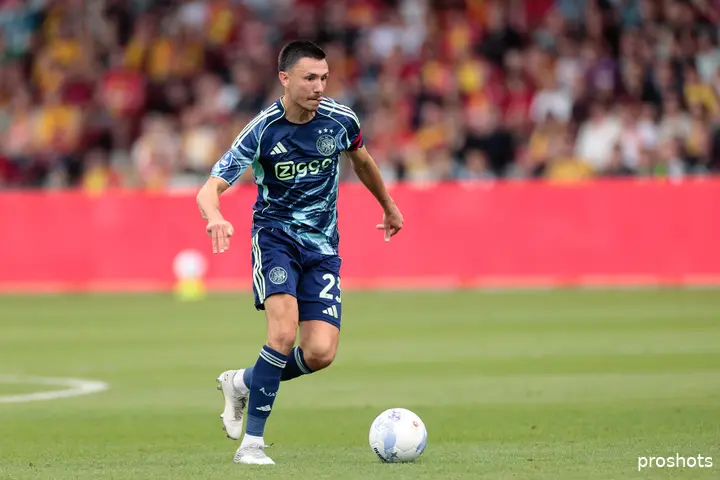 steven berghuis go ahead eagles Ajax 25/26