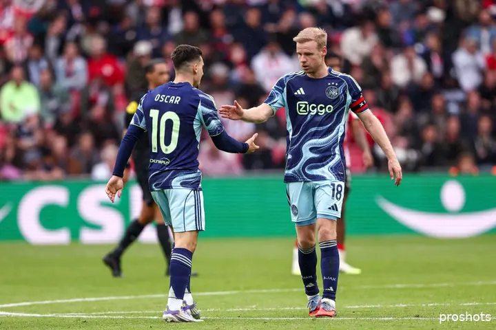 oscar gloukh davy Klaassen psv ajax 25/26