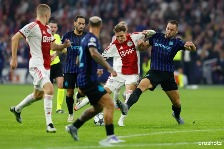 stefan-de-vrij-inter-ajax