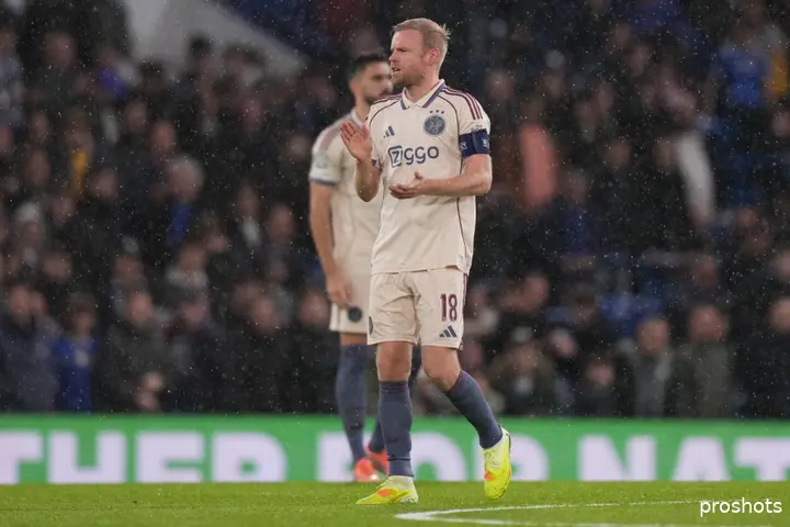 davy klaassen Chelsea ajax 25/26