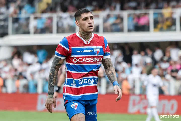 Ajax Showtime Gaston Avila