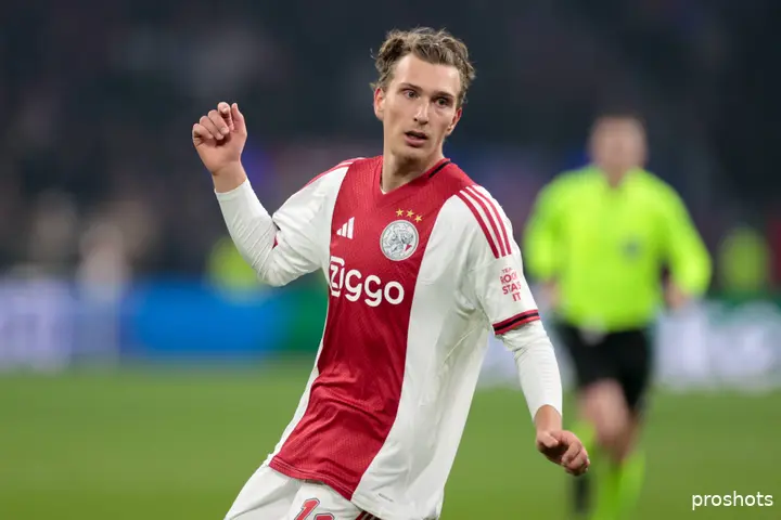 Ajax Showtime Mika Godts