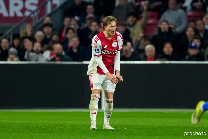 ajax showtime mika godts ajax fc twente 25/26