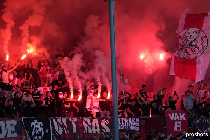 Ajax Showtime Ajax Supporters
