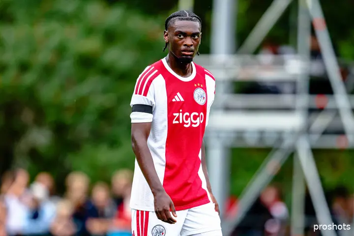 Ajax Showtime Jorthy Mokio Ajax