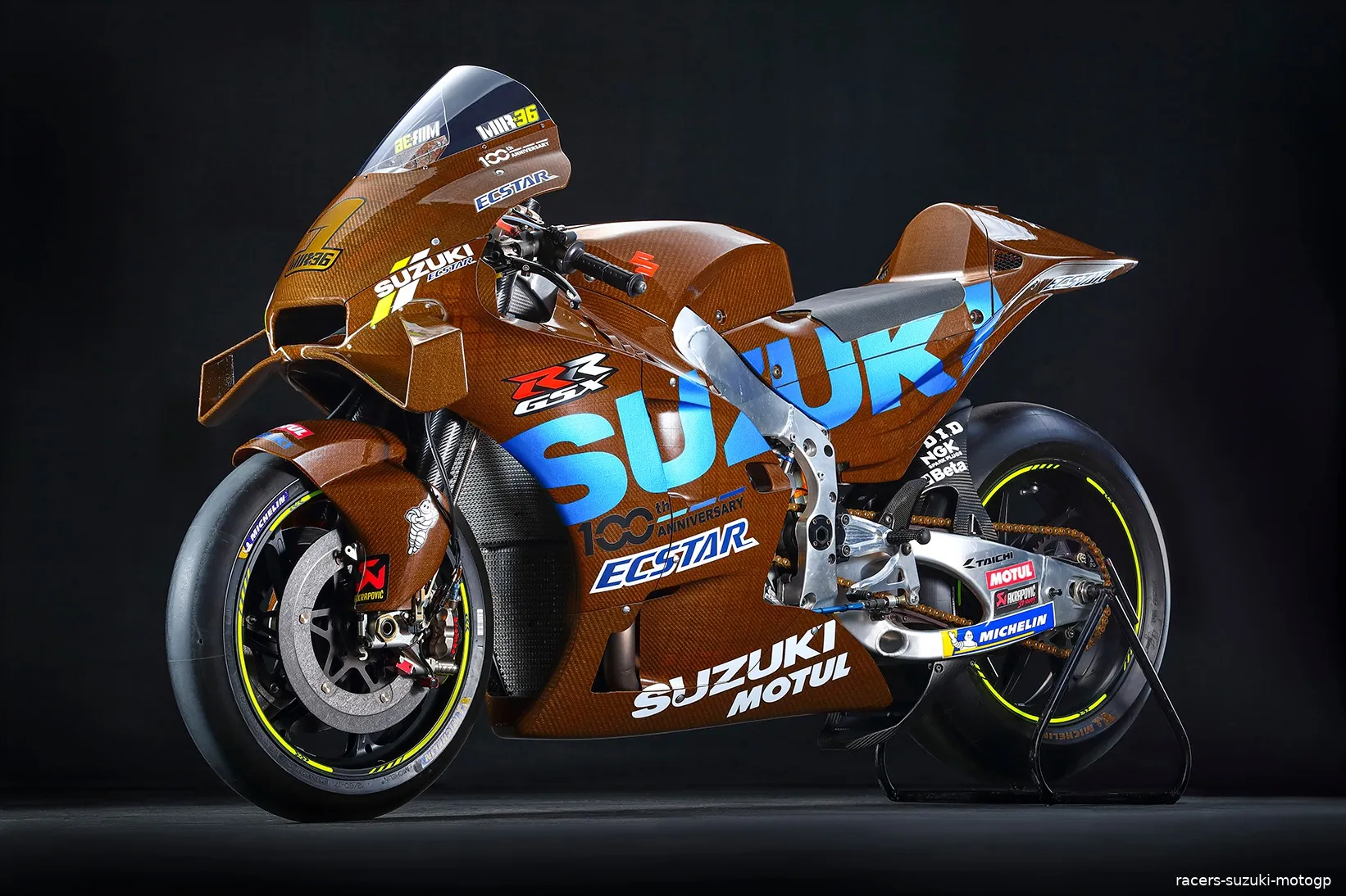racers suzuki motogp