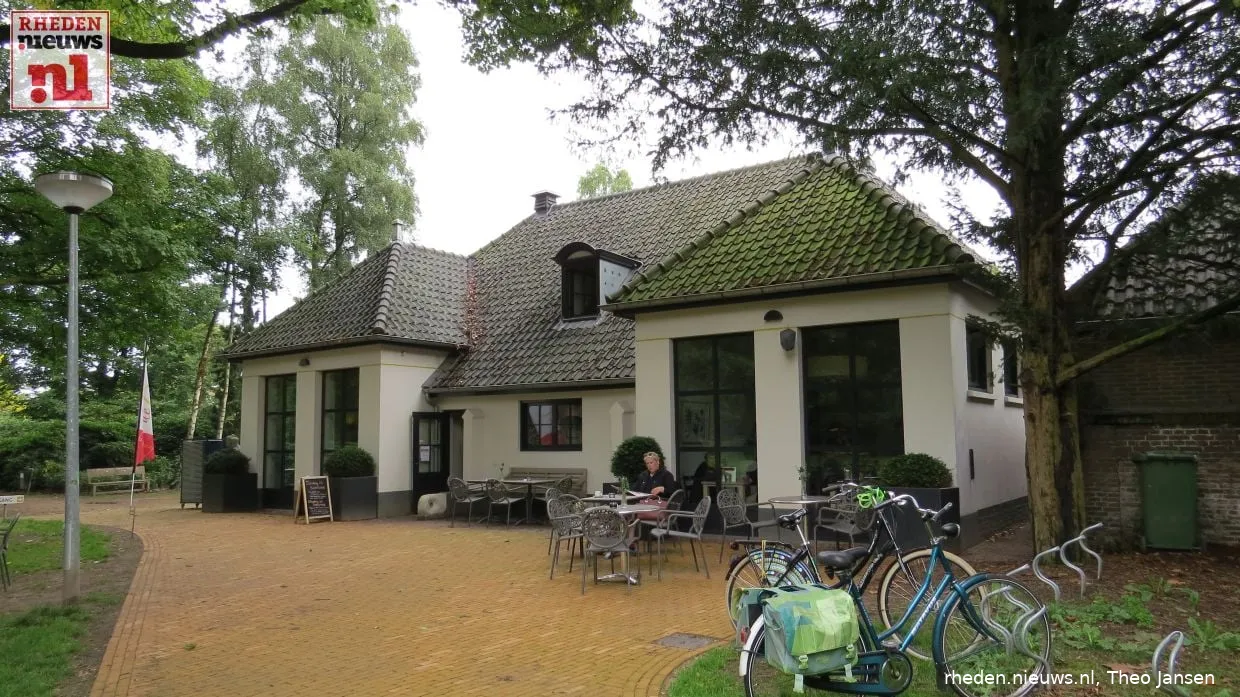 Oudheidkundige Kring dorpswandeling in Dieren