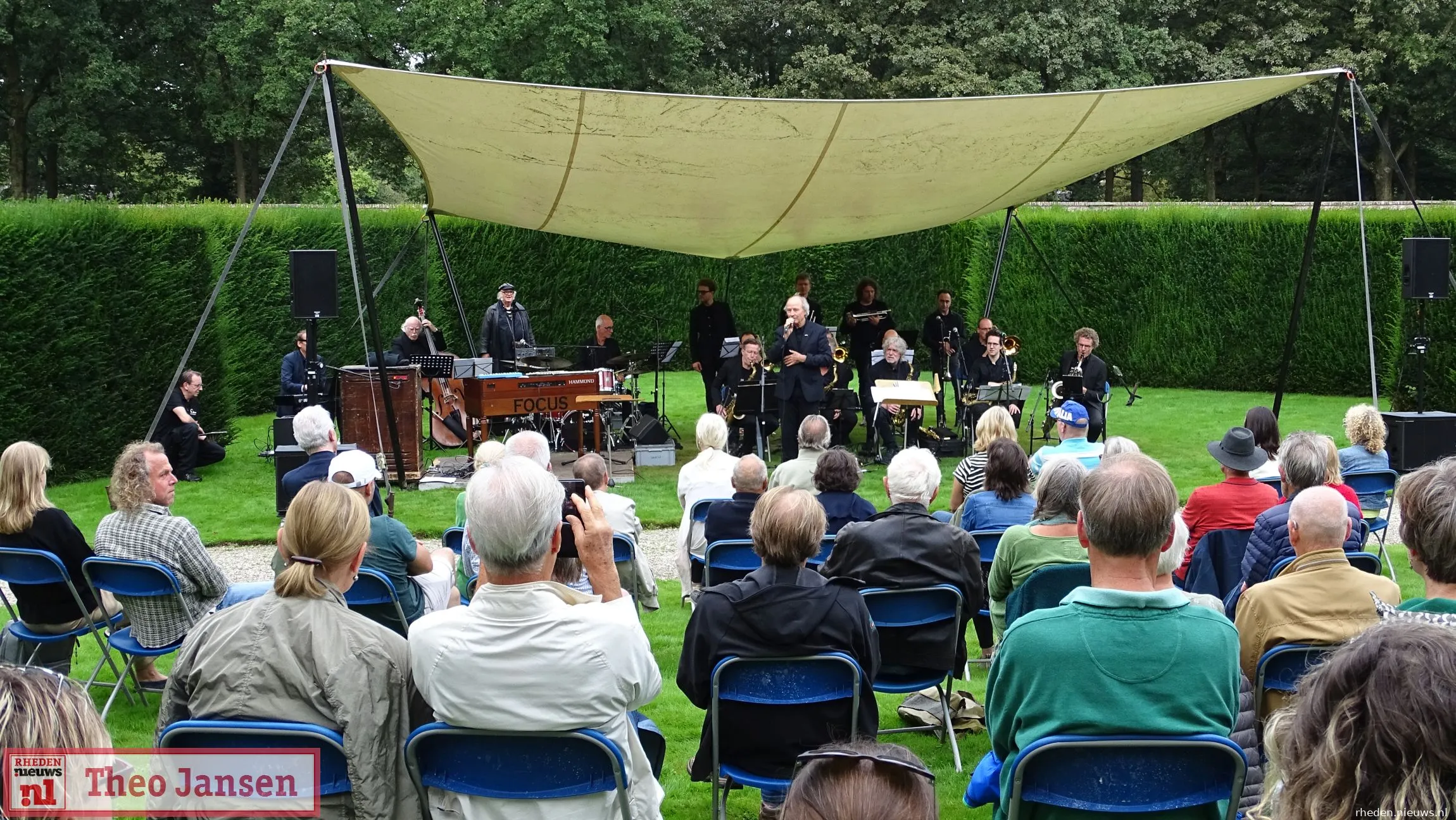 12 09 2021 guus tangeler bigband met thijs van leer op middachten 3