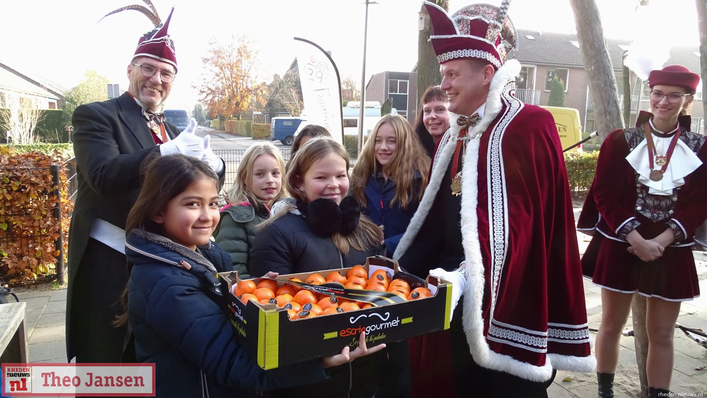 12 11 2021 prinsenpaar remco en saskia van de de heiknuuters verrassen 0