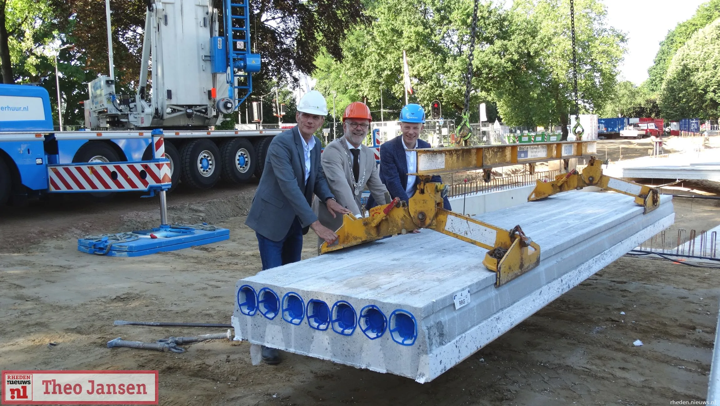 gemeente rheden start officieel met de bouw van het nieuwe gemeentehuis 1