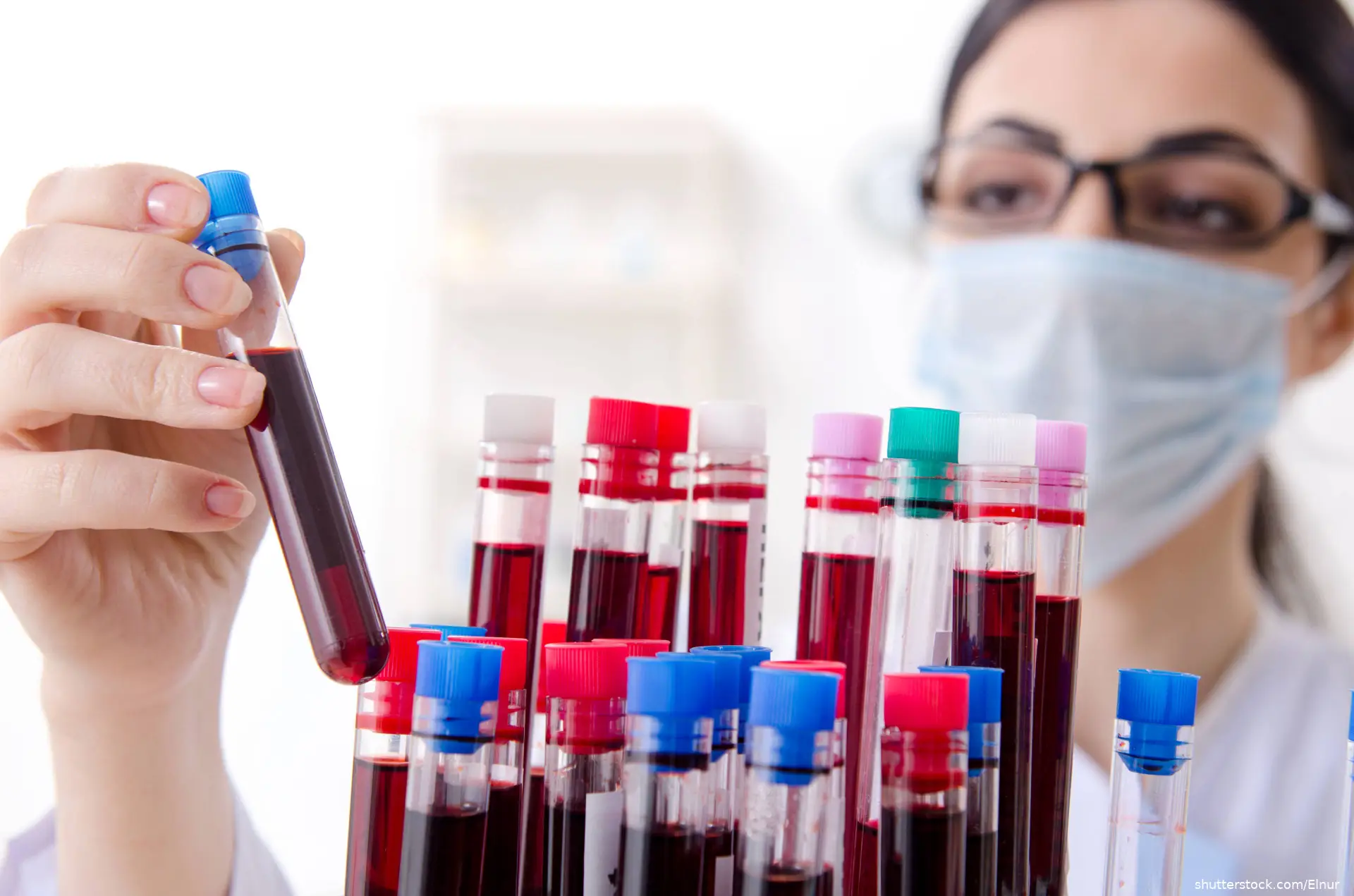 female chemist working in the lab