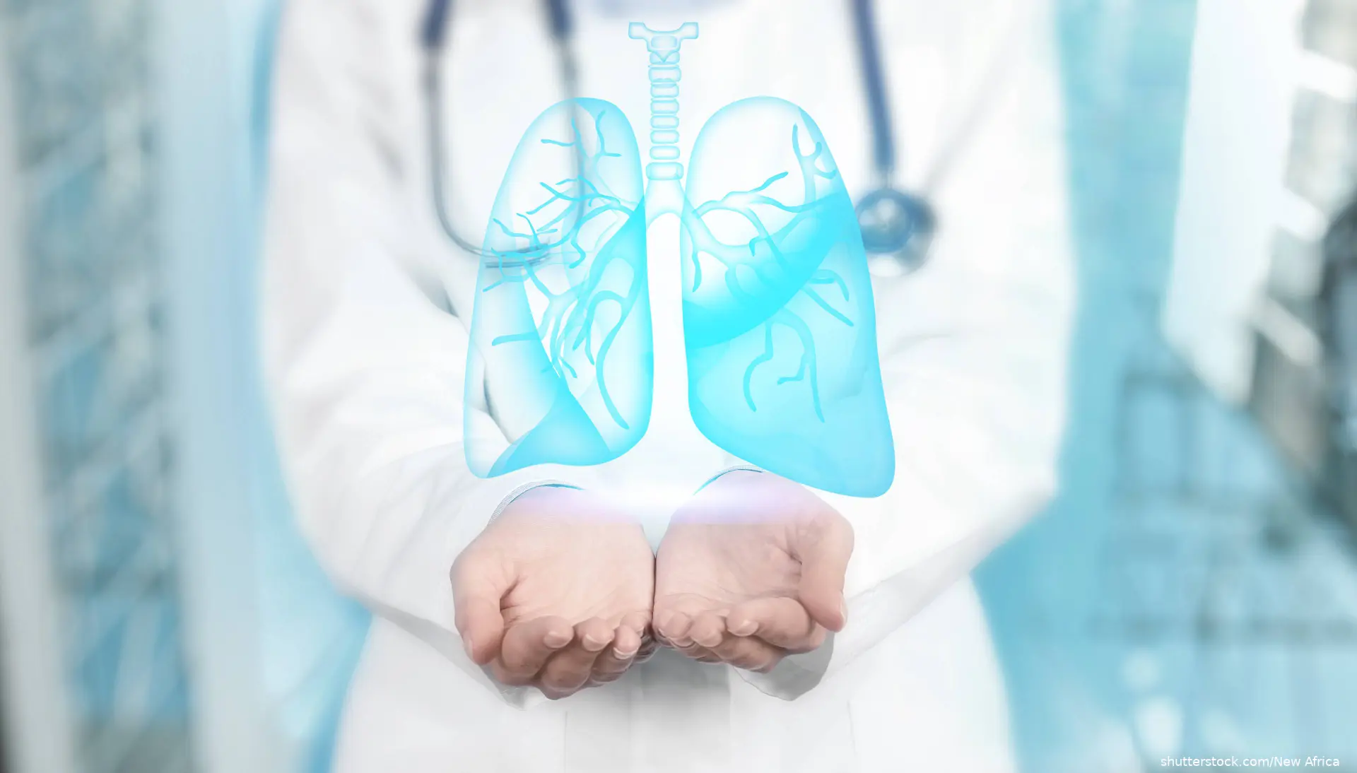 doctor and lung image