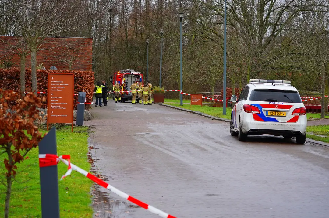 Overleden persoon aangetroffen begraafplaats Leiden