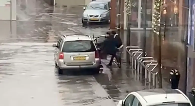 straatroof panningen