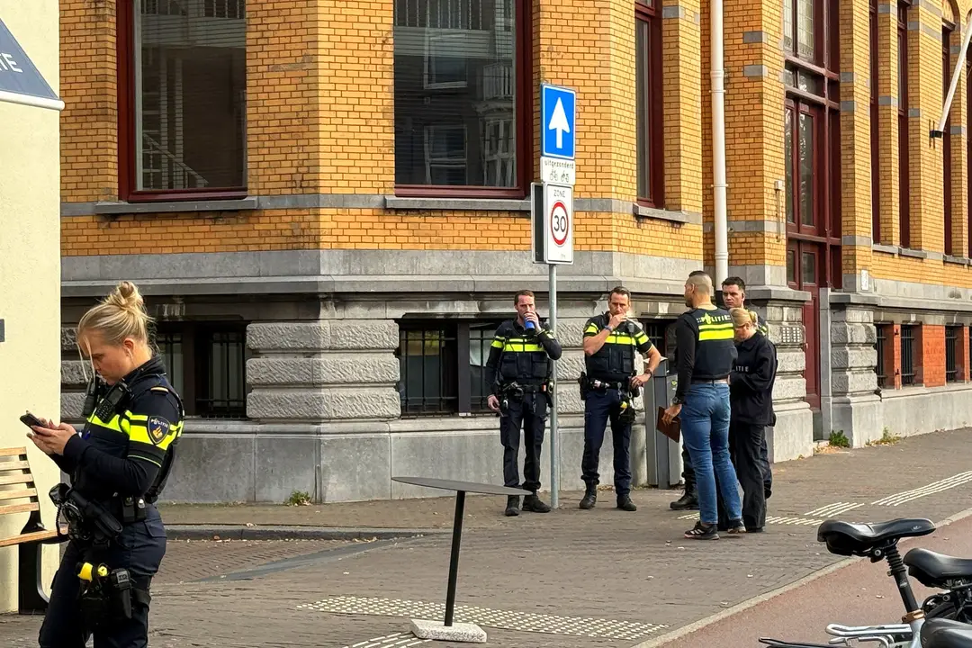 Vrouw (18) gestoken Den Haag