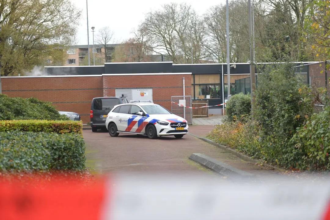 Lichaam gevonden tennisbaan Alphen aan den Rijn
