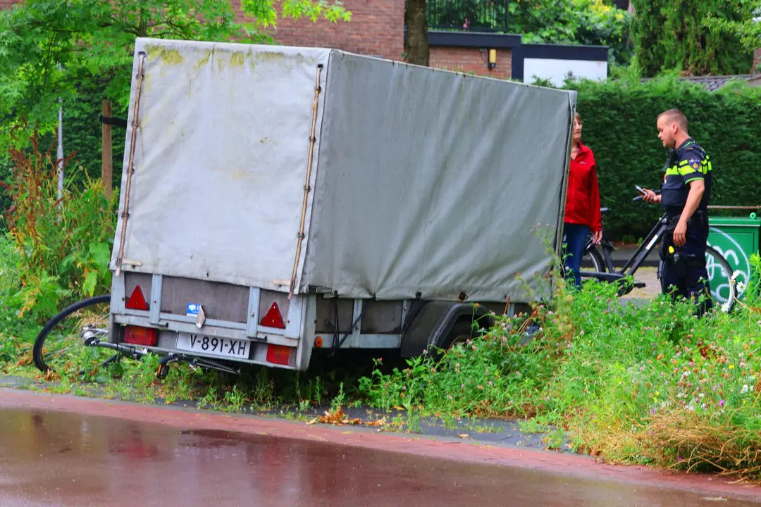 Fietser geramd aanhanger Amersfoort