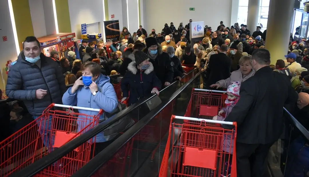 carrefour otwarcie 47
