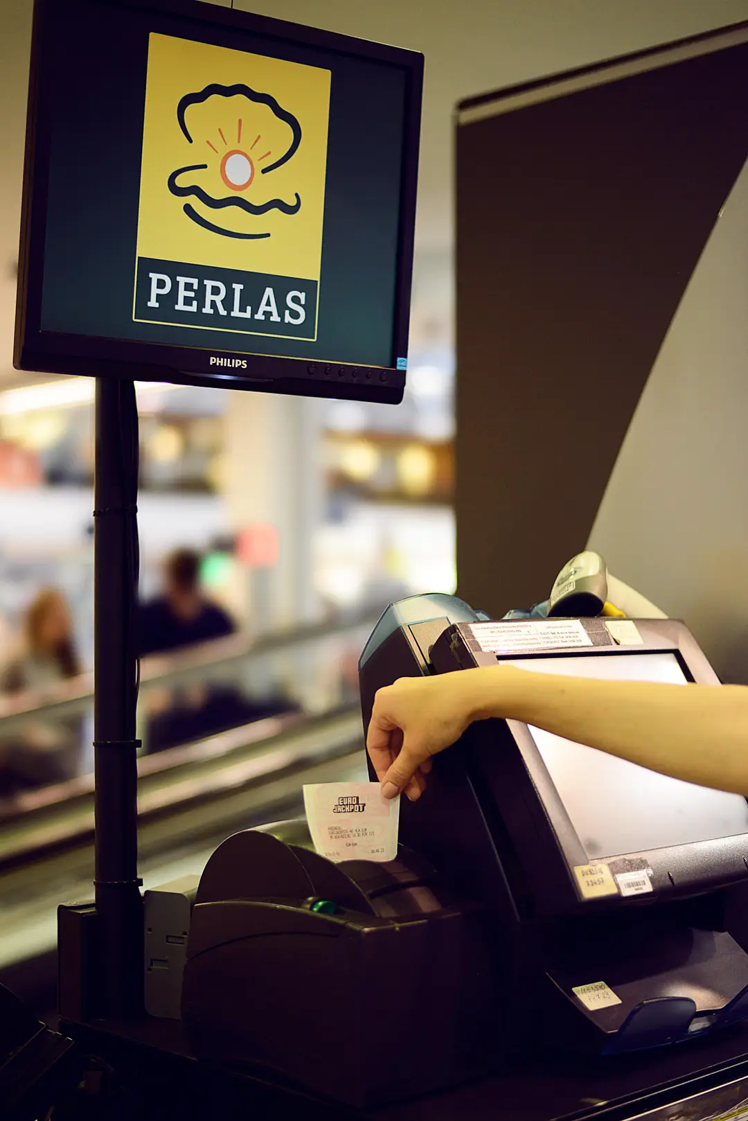 kodel kyla ir krinta elektros kainos 3