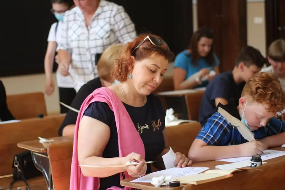 rasymo zasies plunksna edukacija