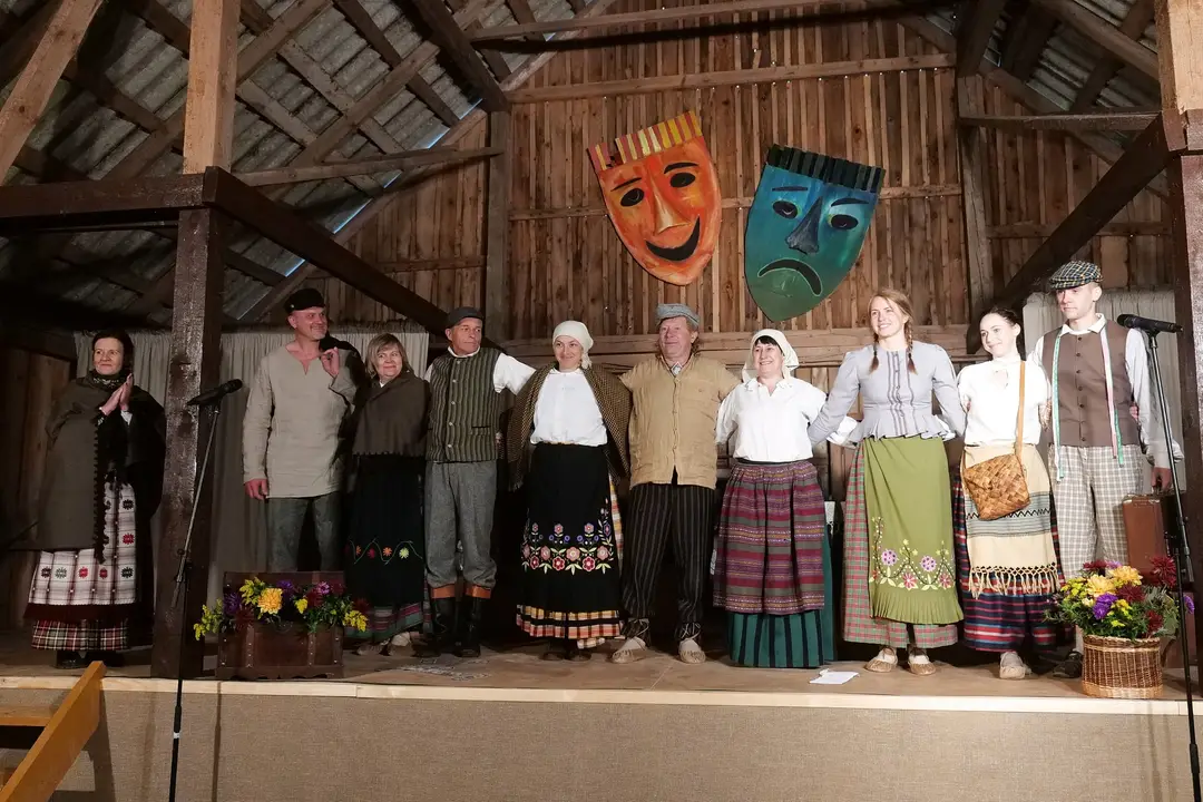 santaikos teatro megeju kolektyvas