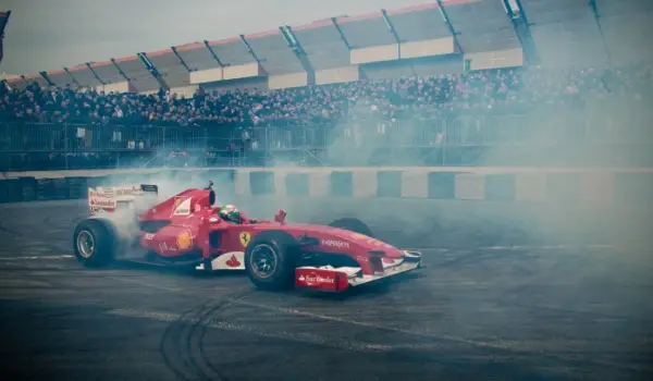pit-stop-fisichella-2012