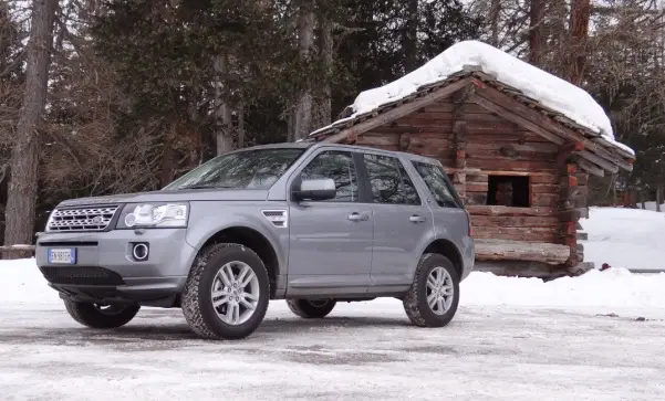 Foto Land Rover freelander 2wd grigio