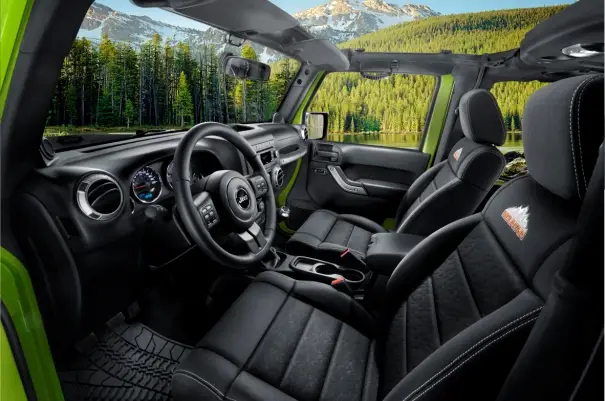 Jeep Wrangler Mountain interni