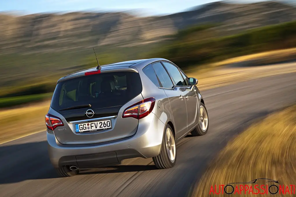 Opel Meriva 002