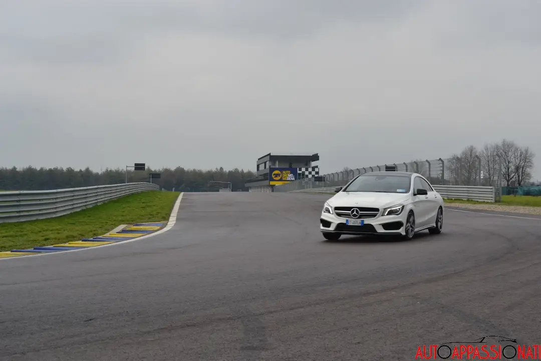 presAMG CLA 11