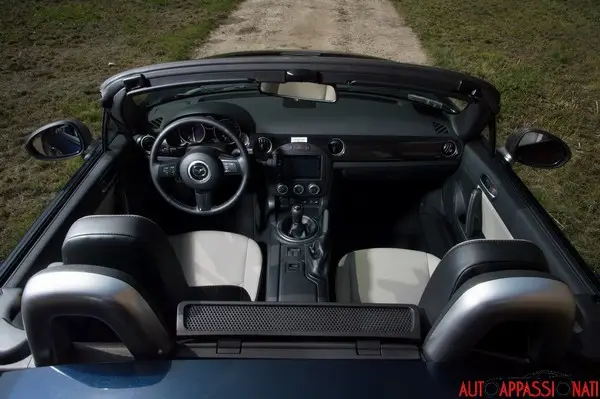 MX-5 03