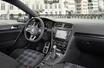 golf GTE2
