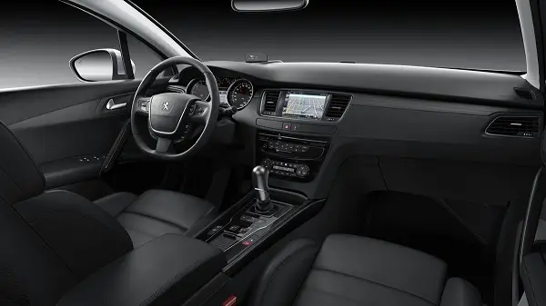 Nuova Peugeot 508 SW 2