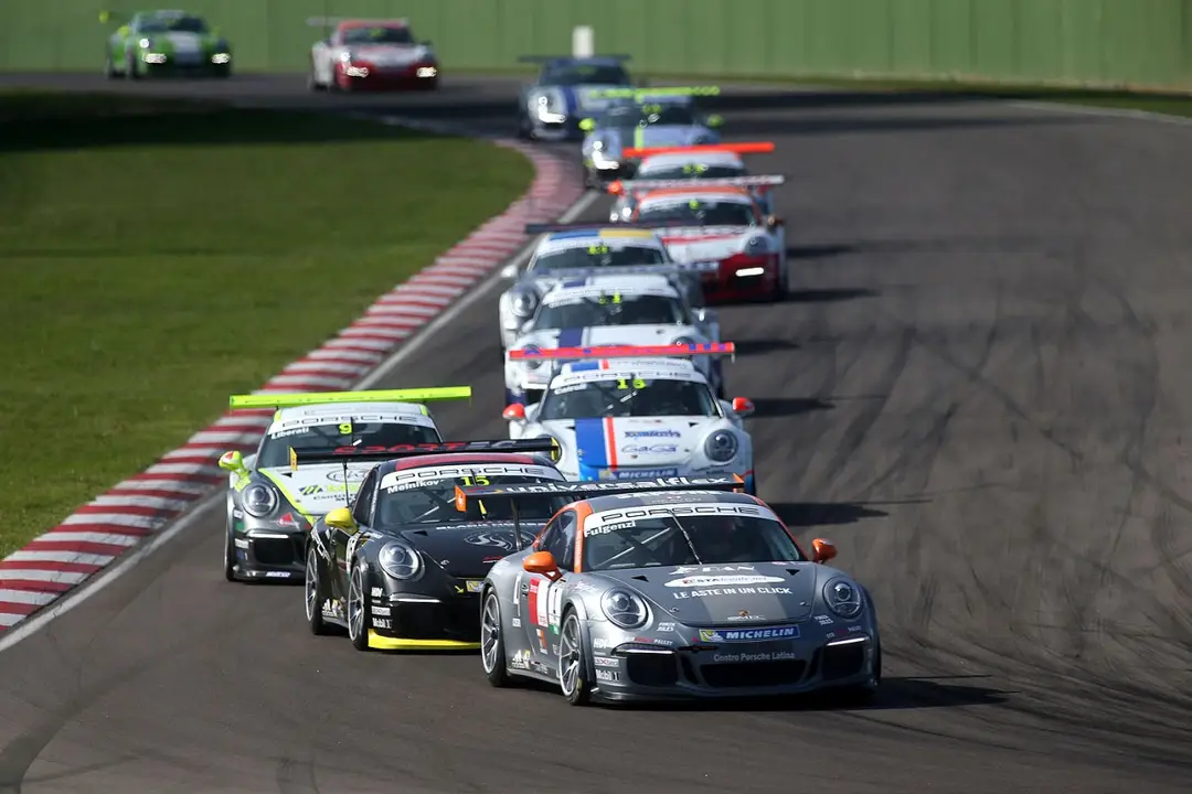 CarreraCupItalia2014 11-12 STARTING Imola