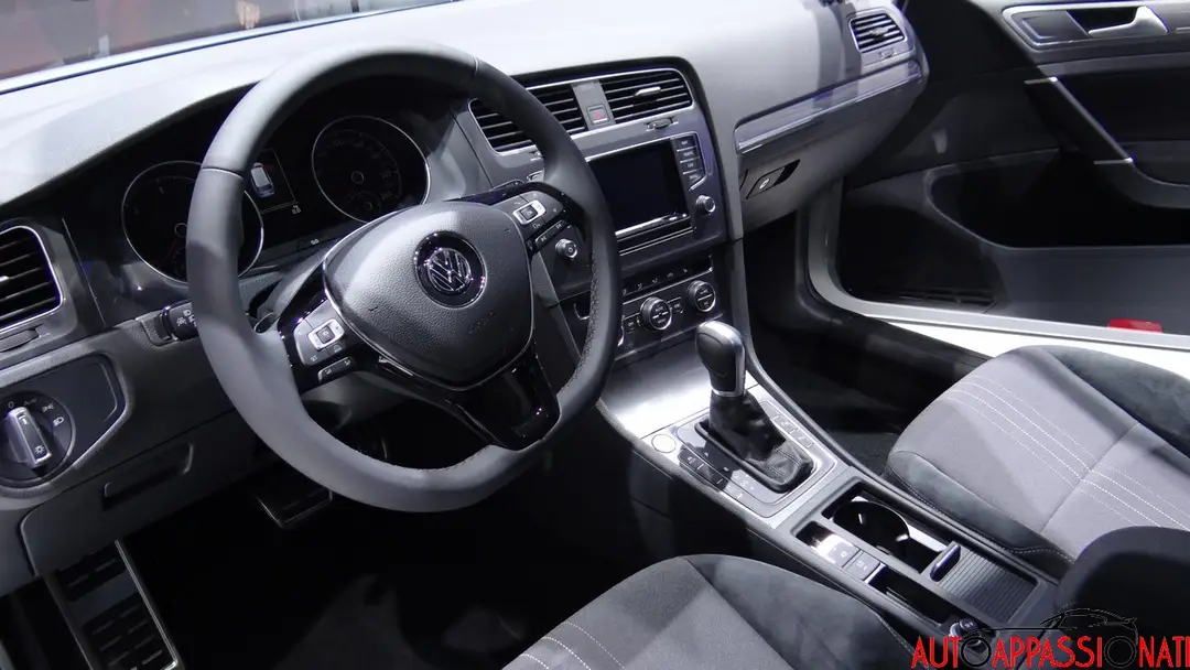 Golf Alltrack 002