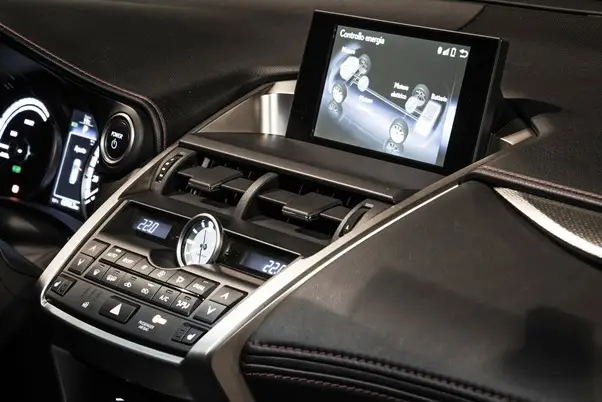 lexus3