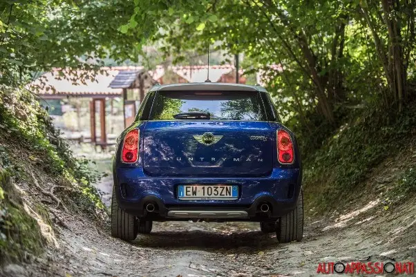 Mini countryman 04
