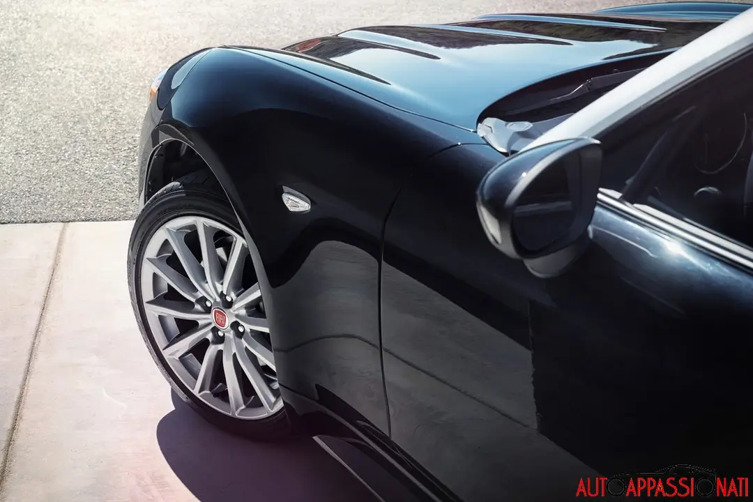 Fiat 124 Spider 05