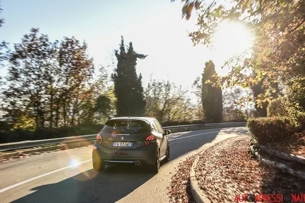 208 GTi by Peugeot Sport 11