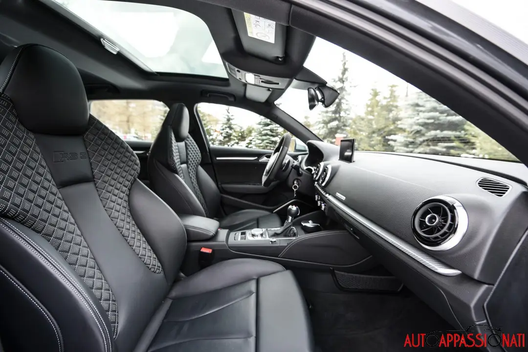 Audi RS3 10