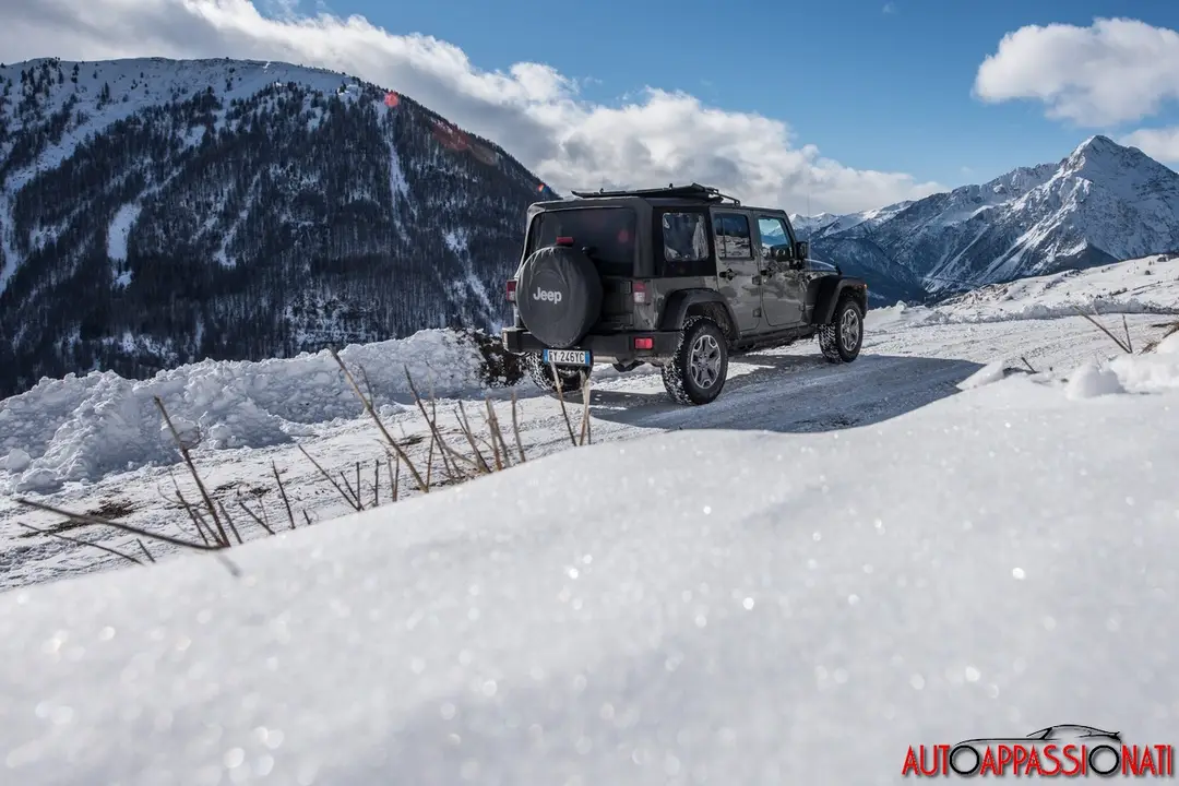 Jeep Wrangler 30