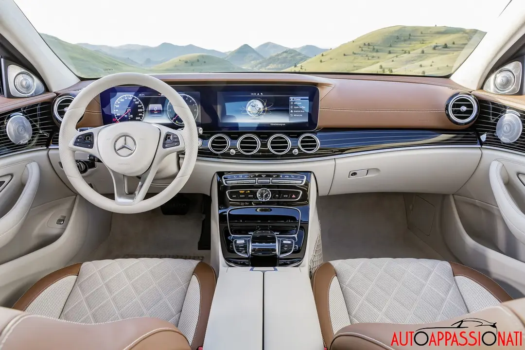 Nuova mercedes-benz classe e