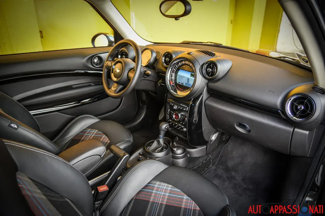 Mini Paceman 07
